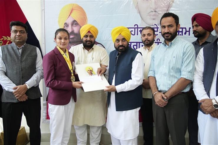 The Shaheed Bhagat Singh Youth Award