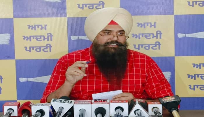 ਕਾਂਗਰਸ ਨੇ ਪਹਿਲੇ ਸਾਲ ਸਿਰਫ 8000 ਨੌਕਰੀਆਂ ਦਿੱਤੀਆਂ, ਜਦਕਿ ‘ਆਪ ਸਰਕਾਰ ਨੇ ਦਿੱਤੀਆਂ 28000 : ਮਾਲਵਿੰਦਰ ਕੰਗ