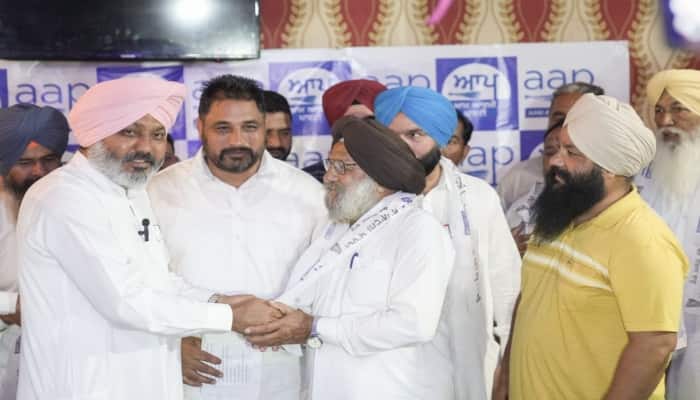 Jalandhar News : ਜਲੰਧਰ ਦੇ ਕਈ ਅਕਾਲੀ ਆਗੂ ‘ਆਪ’ ‘ਚ ਹੋਏ ਸ਼ਾਮਲ , ਚੀਮਾ ਨੇ ਪਾਰਟੀ ਵਿੱਚ ਕੀਤਾ ਸਵਾਗਤ