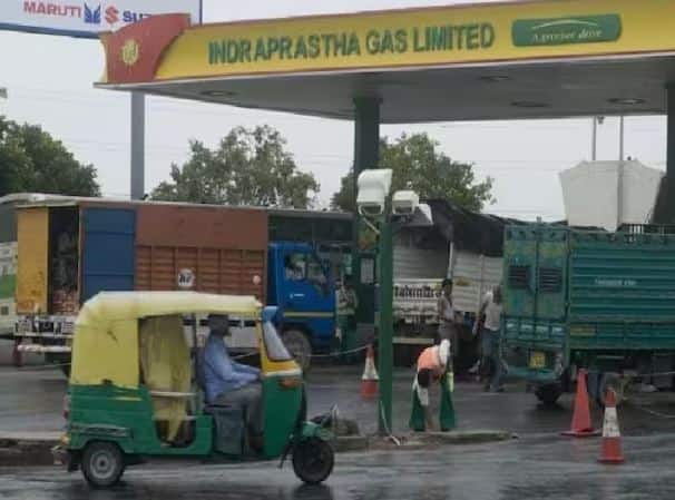 ਦਿੱਲੀ-NCR ਵਾਲਿਆਂ ਲਈ ਖੁਸ਼ਖਬਰੀ ! CNG-PNG ਹੋਈ ਸਸਤੀ, ਐਤਵਾਰ ਤੋਂ